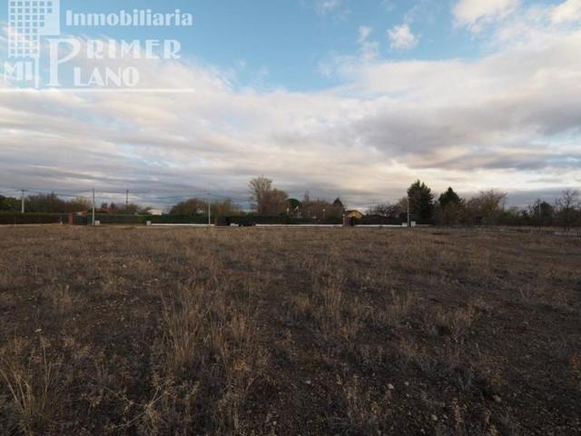 Chalet en venta en Tomelloso, Ctra. Alavesa photo 0