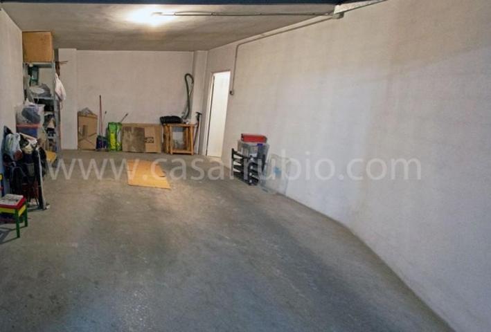 Garaje en venta en Onil, Avenida De La Paz photo 0
