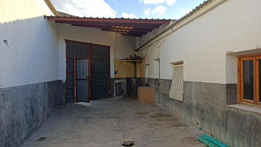 Chalet en venta en La Puebla de Almoradiel, Calle la Fuente, 45840 photo 0