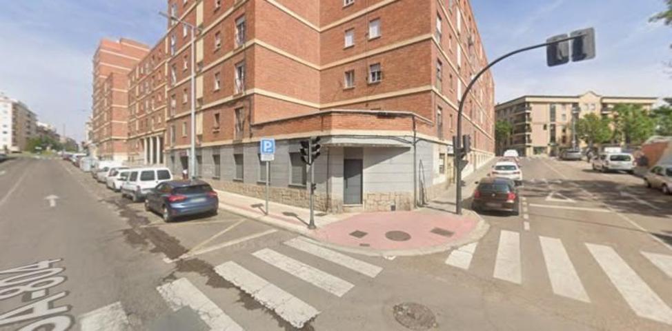 Garaje en venta en Salamanca photo 0