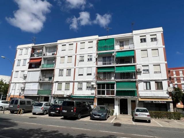 Piso en venta en Plasencia photo 0