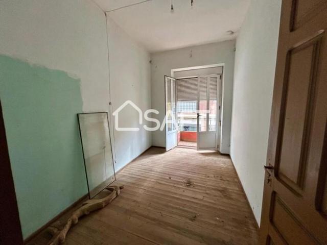 Casa en venta en Santa María del Páramo photo 0