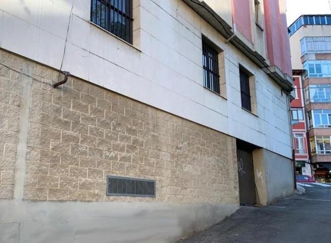 Local comercial en venta en Nava, Nava photo 0