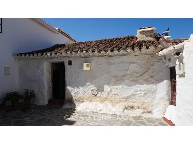 Casa en venta en Canillas de Aceituno photo 0