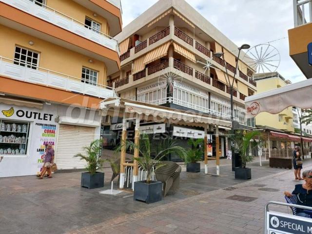 Local comercial en venta en Arona, Los Cristianos photo 0