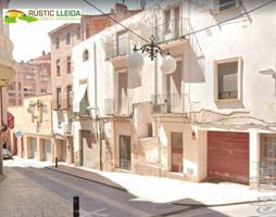 Local comercial en venta en Valls, Centre photo 0