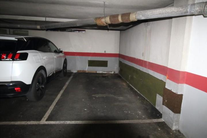 Garaje en venta en Gijón, Gijón photo 0