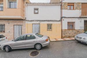 Casas de pueblo en venta en Campillo de Arenas, Andalucia photo 0