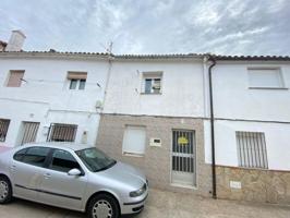 Casa en venta en Zarza de Granadilla photo 0