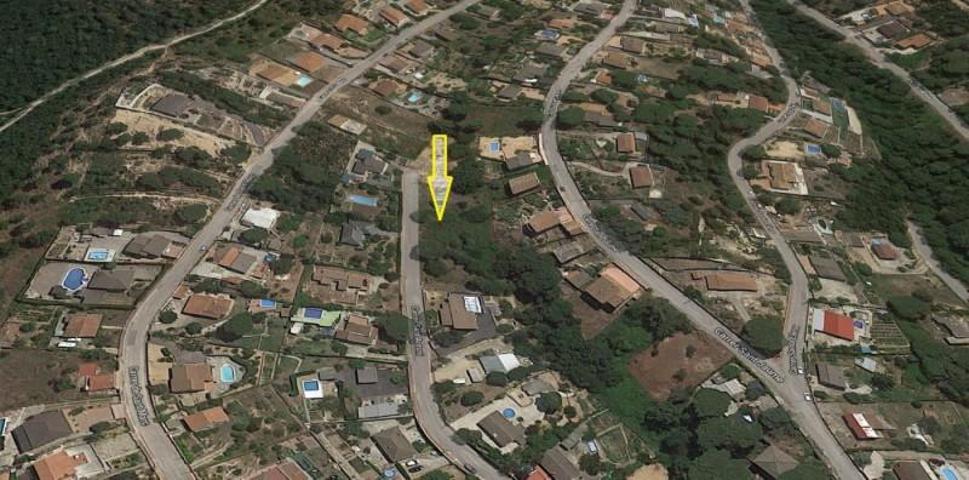 Terreno en venta en Maçanet de la Selva, Montbarbat photo 0