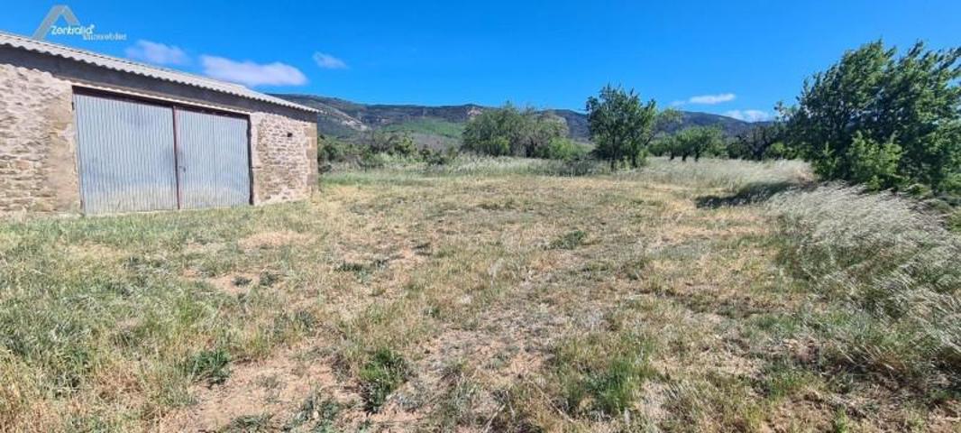 Terreno en venta en Ayerbe, Almudévar, Zona de - Agüero photo 0