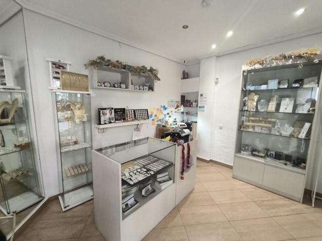 Local comercial en venta en Córdoba, Levante photo 0