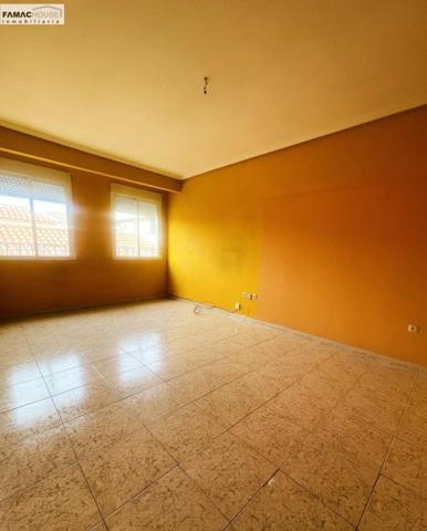 Piso en venta en Santa Cruz de Mudela, Ciudad Real-Santa Cruz de Mudela photo 0