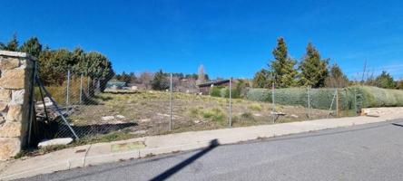 Terreno en venta en Peguerinos, Centro photo 0