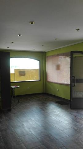 Local comercial en venta en Cáceres, ALDEA MORET photo 0