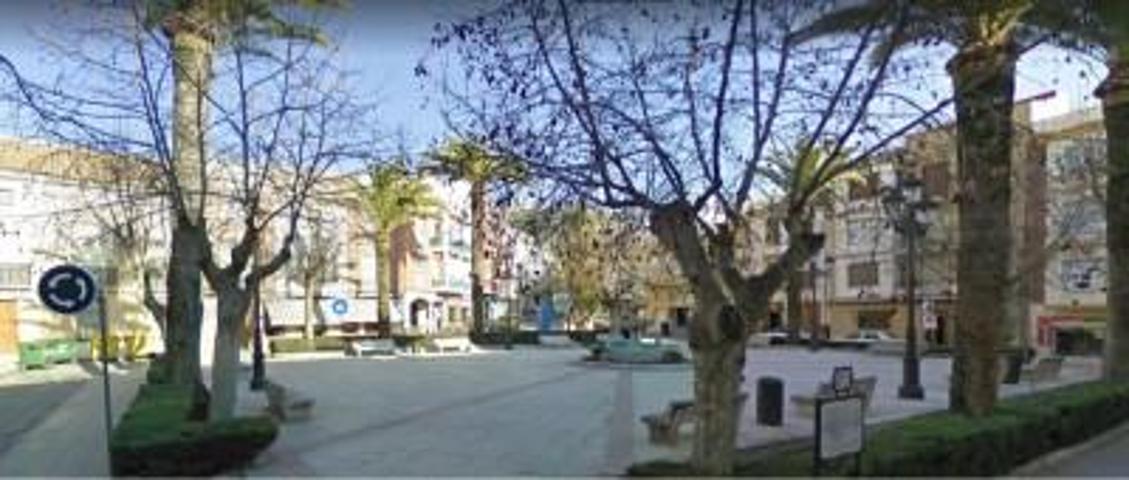 Terreno en venta en Doña Mencía, Próxima al ayuntamiento photo 0