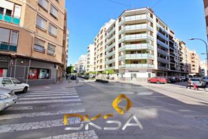 Local comercial en venta en Villarreal, Cedre photo 0