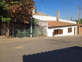 Terreno en venta en Valencia de Don Juan, Plaza Toros photo 0