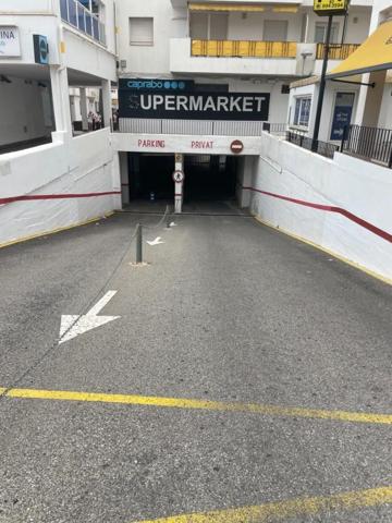 Garaje en venta en Sitges, Centre photo 0