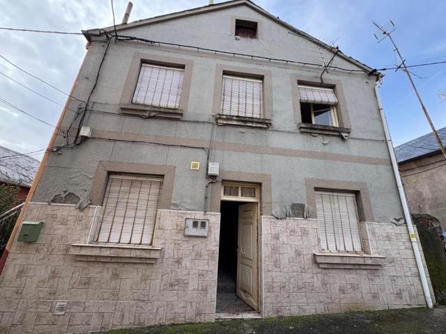 Casa en venta en Congosto, Northern spain photo 0