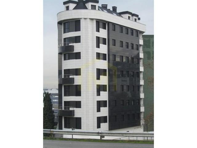 Local comercial en venta en Oviedo, Fozaneldi-Tenderina photo 0