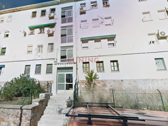 Piso en venta en Cáceres photo 0