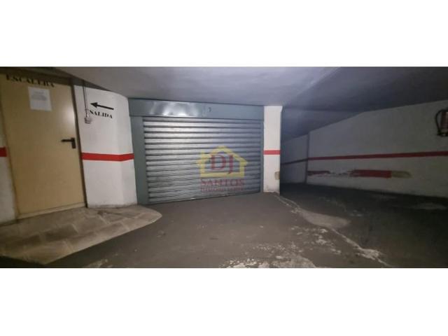 Garaje en venta en Salamanca, Paseo de la Estación photo 0