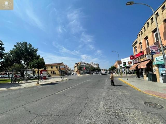 Oficina en venta en Bormujos, Bormujos photo 0