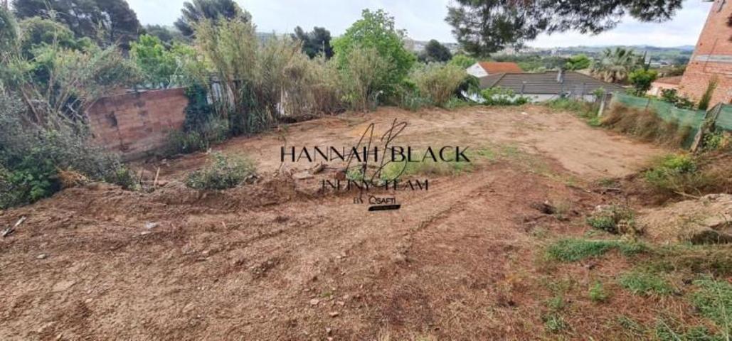 Terreno en venta en Piera photo 0