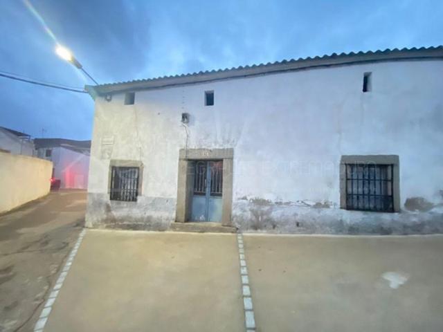 Casa en venta en Zorita photo 0