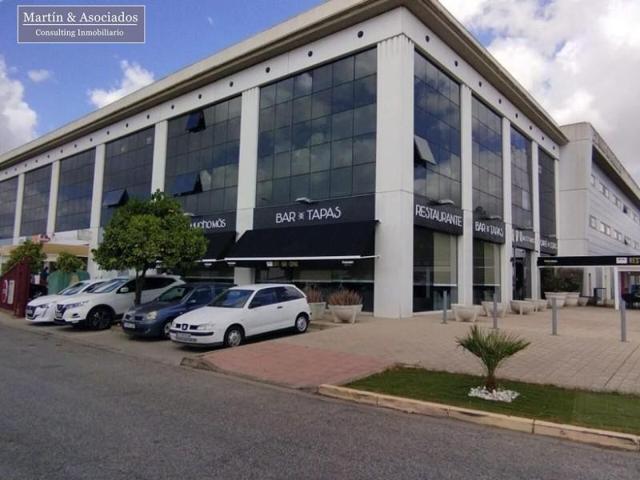 Oficina en venta en Dos Hermanas, La Motilla - Fuente del Rey photo 0