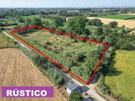 Terreno en venta en Peralada, Pueblo 24 photo 0