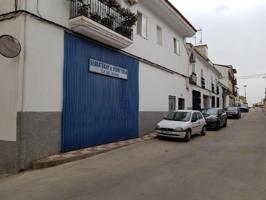 Local comercial en venta en Serradilla photo 0