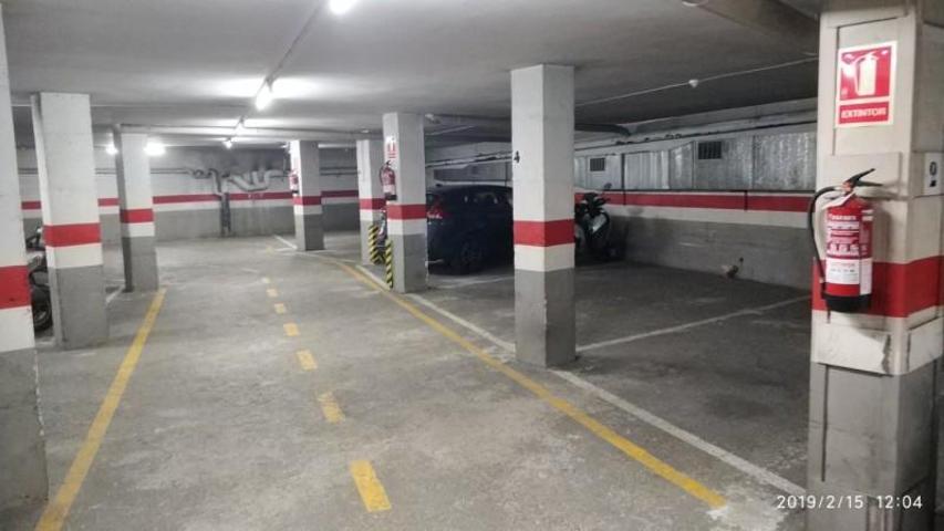 Parking en venta en Barcelona, La Sagrera photo 0