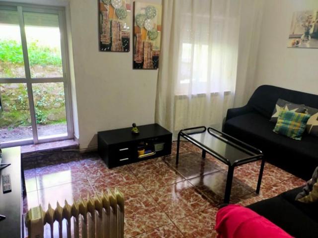 Casa con terreno en venta en Toreno, Matarrosa del Sil photo 0