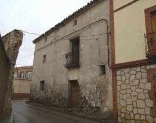 Terreno en venta en Yebra, Yebra photo 0