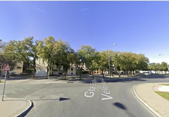 Piso en venta en Sevilla, Su Eminencia - La Oliva photo 0