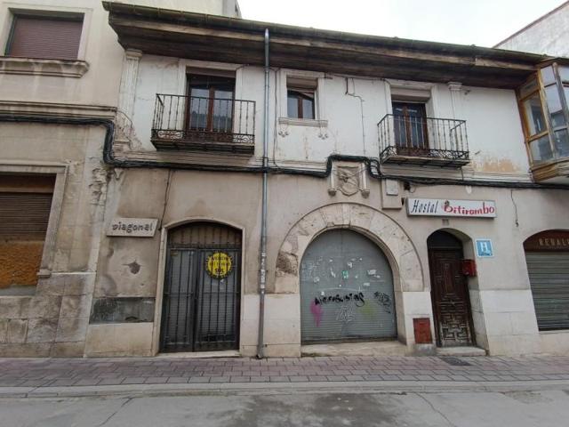 Local comercial en venta en Cuéllar, Centro photo 0