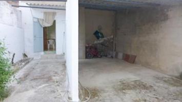 Garaje en venta en Priego de Córdoba, Zamoranos photo 0