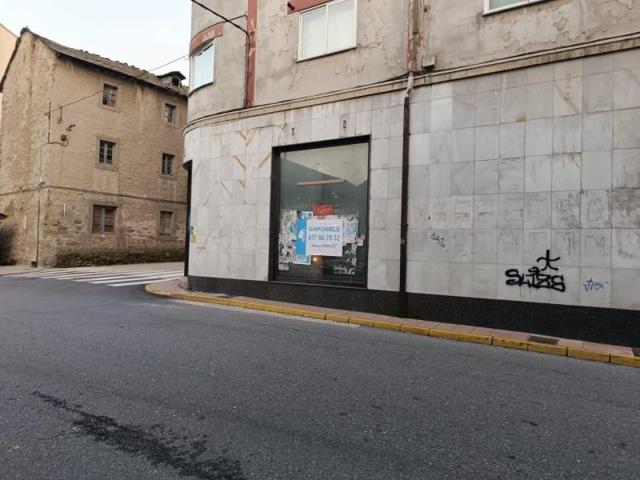 Local comercial en venta en Villablino, Villablino photo 0