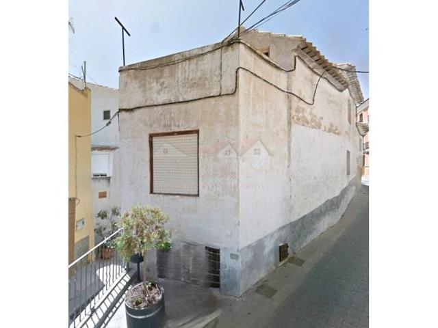 Casa en venta en Sax photo 0