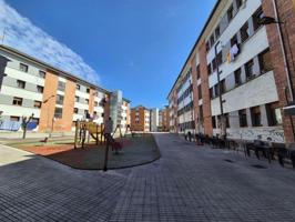 Piso en venta en San Martín del Rey Aurelio, El Entrego photo 0