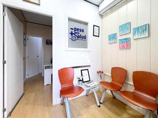 Local comercial en venta en Lucena, Calle el Peso, 14900 photo 0