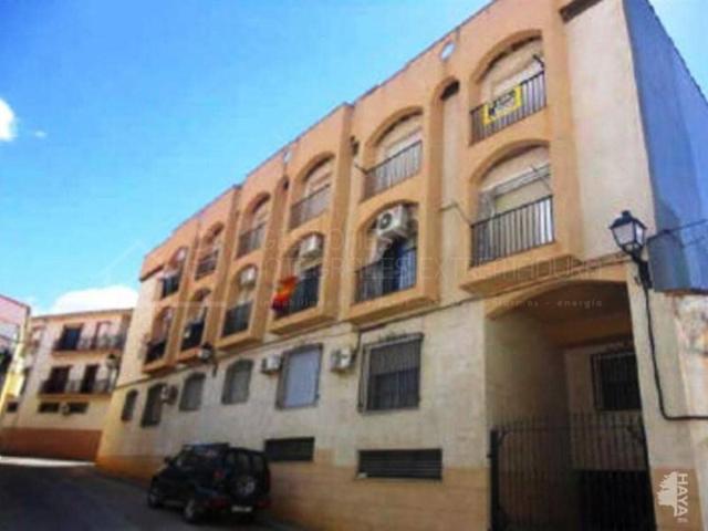 Piso en venta en Aliseda photo 0