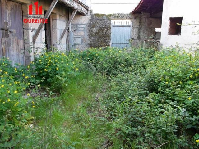 Casa en venta en Ourense, Vilar de Astres photo 0