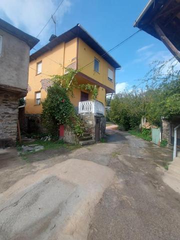 Casa en venta en Ponferrada, Toral de Merayo photo 0