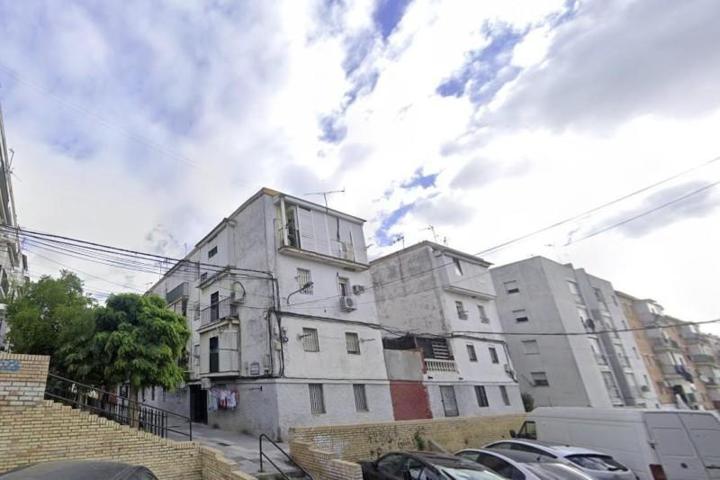 Piso en venta en San Juan de Aznalfarache, Barrio Alto photo 0