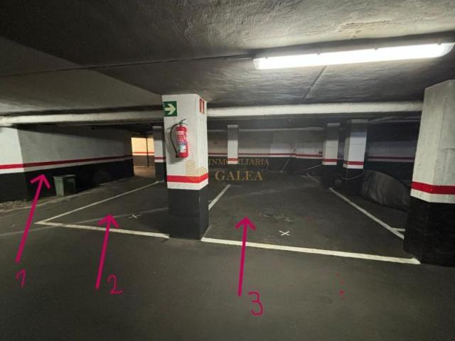 Garaje en venta en Getxo photo 0