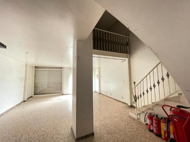 Local comercial en venta en Tarragona, La Granja photo 0