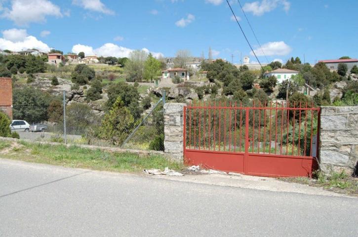 Terreno en venta en Santa Cruz de Pinares, Ávila photo 0